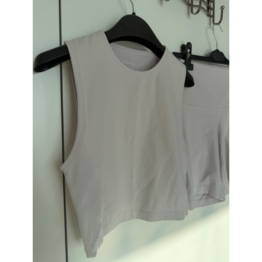 Aritzia TnAction Butter 7" Shorts & Crop Tank Set Pink Size S - Picture 3 of 10